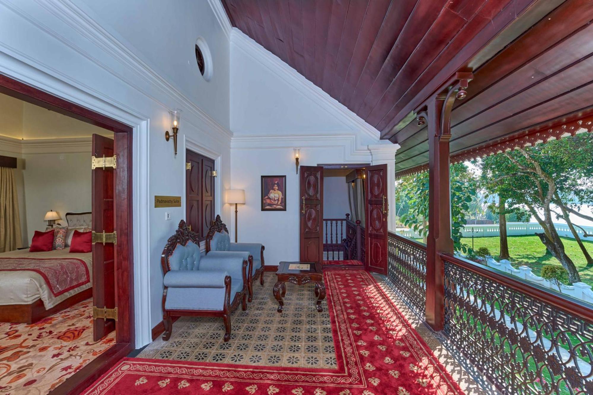 The Leela Ashtamudi, A Raviz Hotel Kollam Buitenkant foto A suite at the Taj Bengal